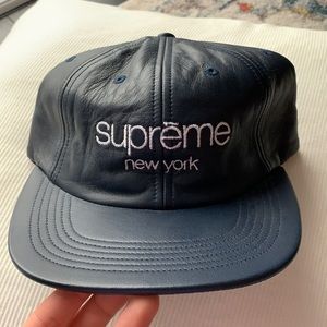 💜Supreme leather classic logo